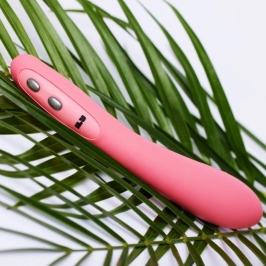 Je Joue The Wand Pink - Intimate Warming Silicone Wellness Device Je Joue The Wand Pink - Intimate Warming Silicone Wellness Device
