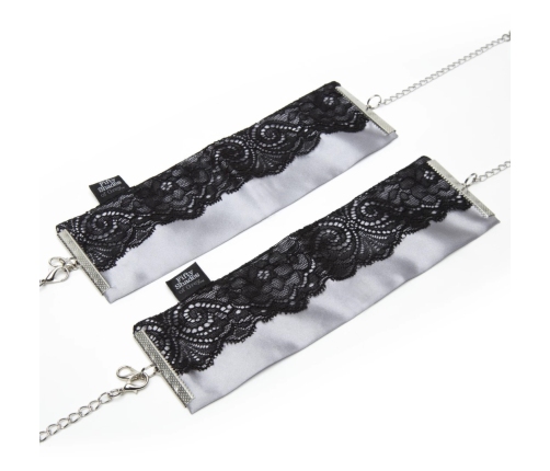 Fifty Shades of Grey - Play Nice Satin Wrist Cuffs