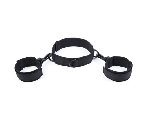 OHMAMA FETISH - NYLON HANDCUFFS AND COLLAR
