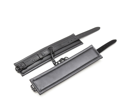 OHMAMA FETISH - WRIST RESTRICTIONS