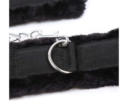 OHMAMA FETISH - RESTRICCIONES MUÑECAS CON PELITOS