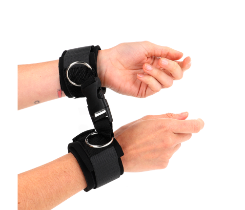 KINK - NEOPRENE HOOK&LOOP FASTENER WRIST RESTRAINTS BLACK ADJUSTABLE 22-34 CM