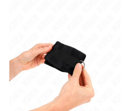 KINK - BEGINNER FUR HAND CUFFS BLACK 30 X 7 CM