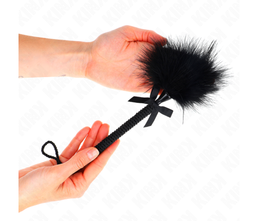 KINK - NYLON ROPE WAND WITH TICKLE FEATHERS AND BLACK BOW 25 CM