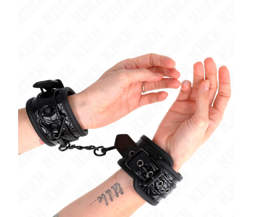 KINK - DIAMOND PATTERN WRIST RESTRAINTS BLACK ADJUSTABLE 17-26 CM X 5.5 CM