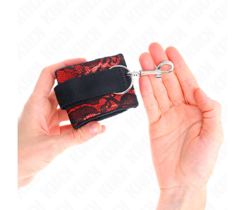 KINK - SHORT VELVET LACE WRIST RESTRAINTS AND NYLON BIND RED / BLACK 23 X 6.5 CM