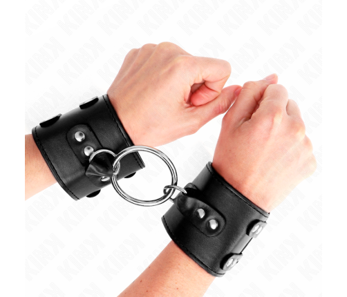 KINK - FIXED WRIST RESTRAINTS WITH RING AND STUDS ADJUSTABLE BLACK 17-22 CM X 6.5 CM