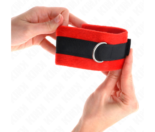 KINK - BEGINNER FUR HAND CUFFS BLACK-RED 30 X 7 CM
