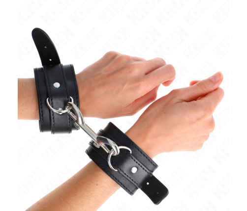 KINK - WRIST RESTRAINTS-SINGLE RIVET ROW BLACK ADJUSTABLE 17-28 CM X 5 CM