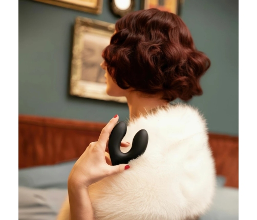 Rosy Gold Wearable Intimate Device Black with Luxury Charging Case