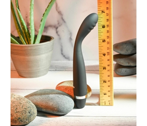 Evolved Skinny Curved Silicone Vibrator Black - 10 Modes, Waterproof