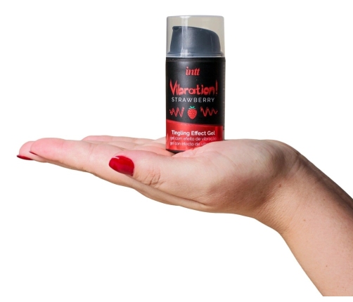 Vibration! Strawberry 15 ml