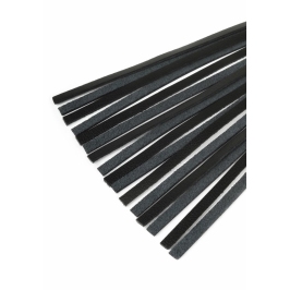 Hidden Desire Masters Genuine Leather Flogger - Premium Handle, Black