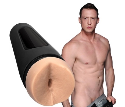 Pierce Paris - ULTRASKYN Masturbator Ass