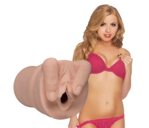 Lexi Belle - ULTRASKYN Pocket Pussy Masturbator