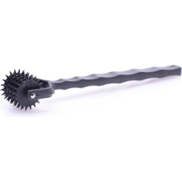 Spiked - Pinwheel with 5 Rows
