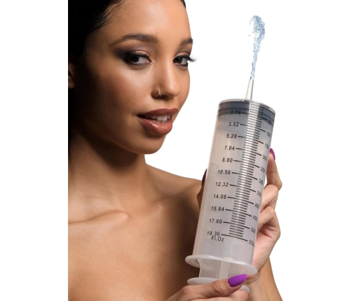 Syringe with Tube - 550 ml