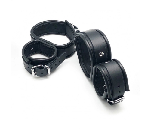 Red Leather Restraint Set - Black, Adjustable, Vegetable-Tanned