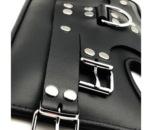 Red Leather Suspension Cuff Black - Vegetable-Tanned, European Made