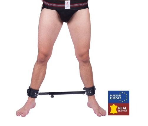 Red Leather Metal Positioning Bar with Padded Leather Cuffs 35-60 cm Black